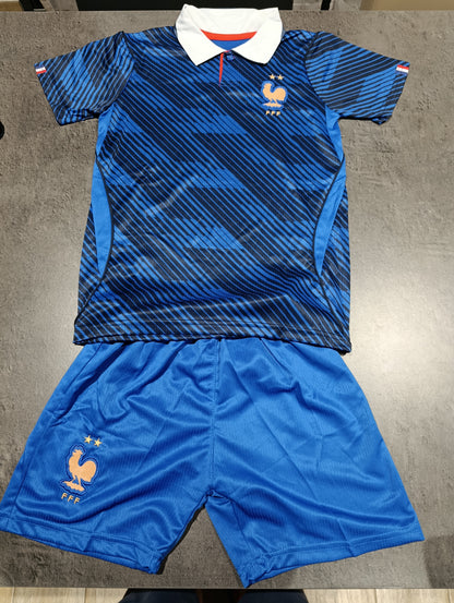 Tenue football enfant style France personnalisable – photo produit 1