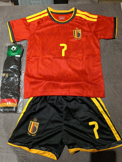 Tenue football enfant style Belgique rouge et noir N°7 – photo produit 2