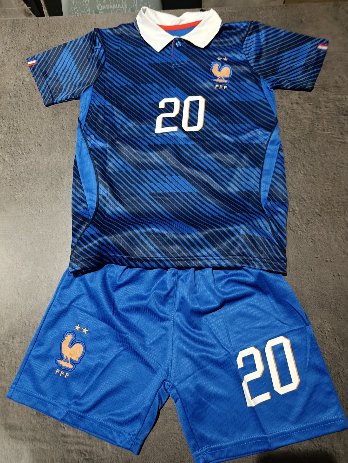 Ensemble foot enfant ⚽ – 2 pièces – style équipe France bleu 20