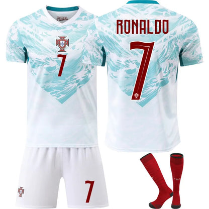 Tenue enfant inspirée de Cristiano Ronaldo – 6 modèles CR7 N°7