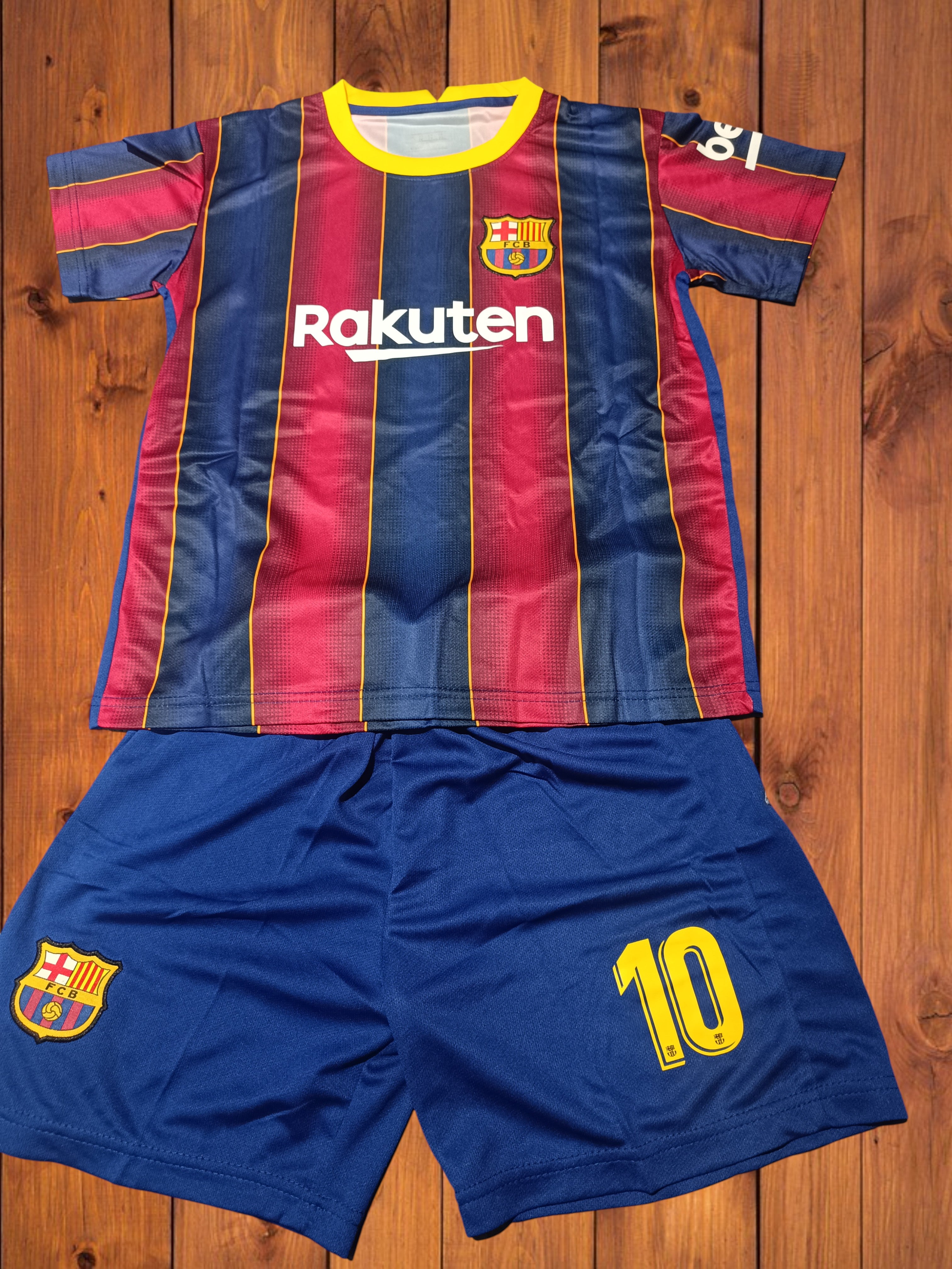 Magnifiques ensembles inspirés de Léo Messi modèle Barcelone, PSG, Inter miami ou Argentine