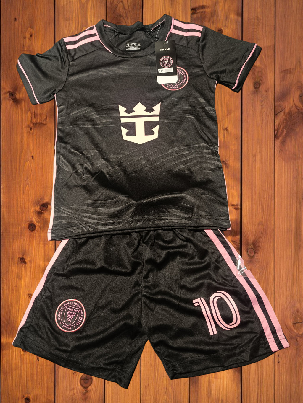 Magnifiques ensembles inspirés de Léo Messi modèle Barcelone, PSG, Inter miami ou Argentine