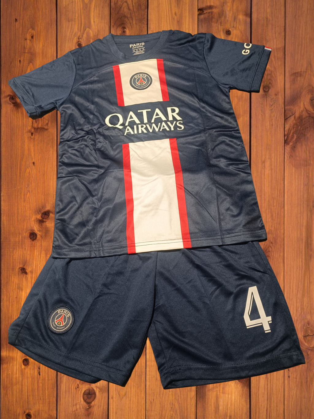 Bel ensemble inspirée de la tenue de Sergio Ramos au PSG