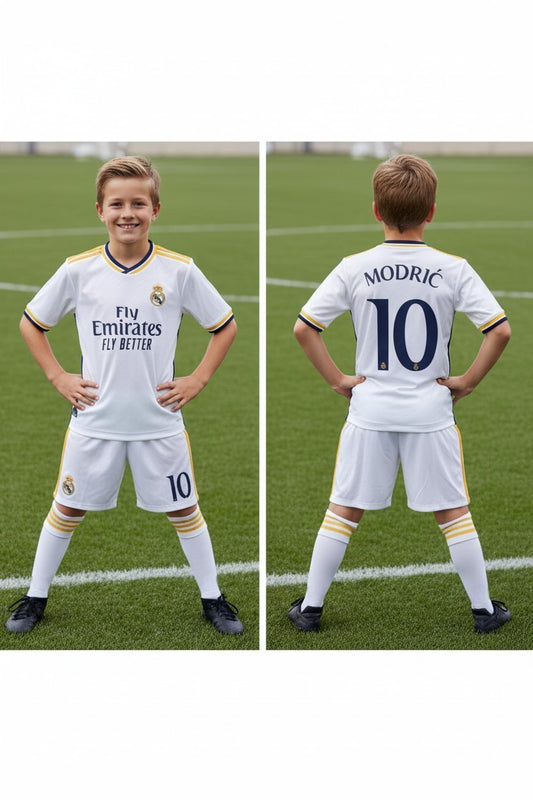 Ensemble foot enfant ⚽ – 3 pièces – Style club espagnol blanc