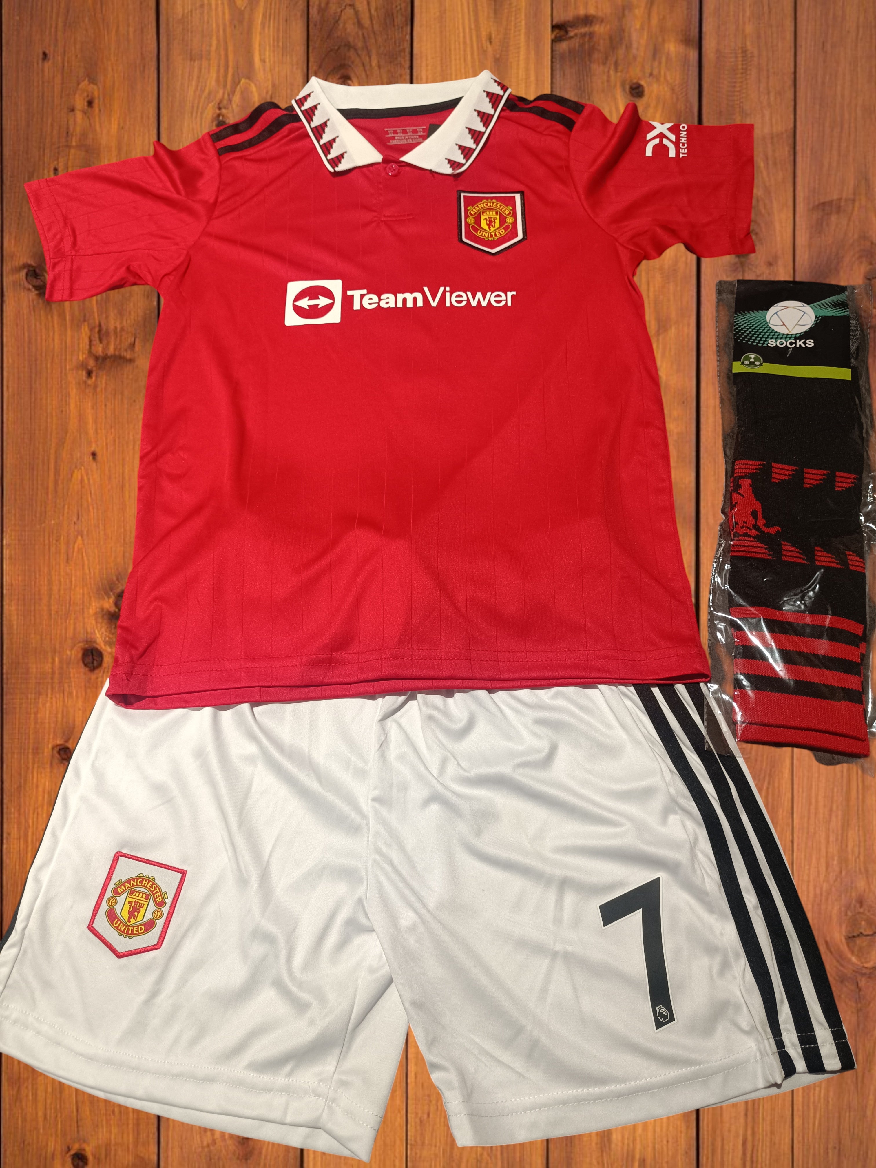 Magnifiques ensemble inspirés de la légende Christiano Ronaldo Al Naasr, Portugal ou Manchester