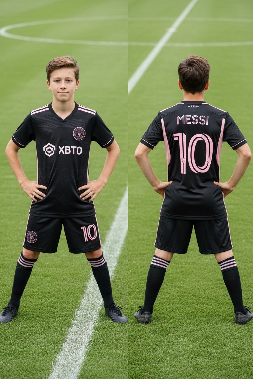 Tenue football enfant complète 3 pièces – variante noir et rose