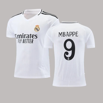 Maillot inspiré de Kylian Mbappé – Real Madrid N°9 – Enfant & adulte