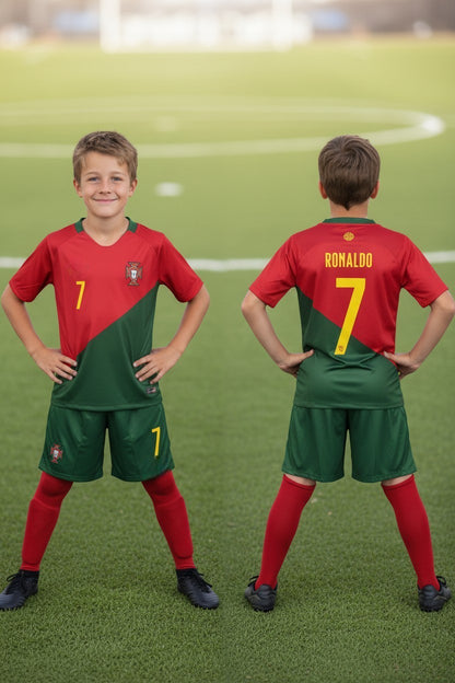 Tenue football enfant style joueur portugais N°7 – variante Portugal